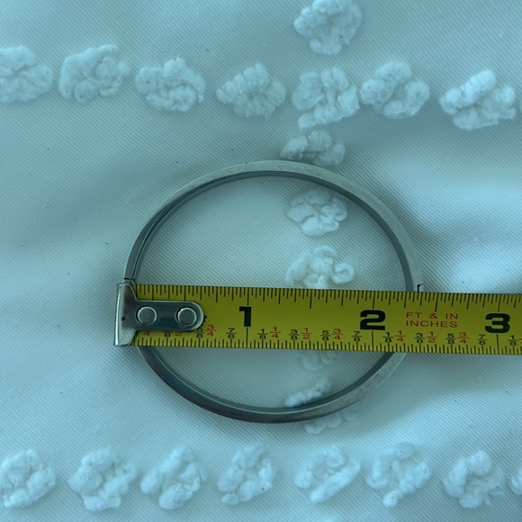 Metal bracelet screw motif - Picture 7 of 8